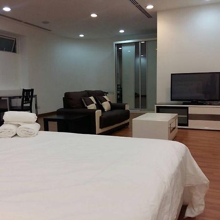 Wte Binjai 8 Homestay Kuala Lumpur Buitenkant foto